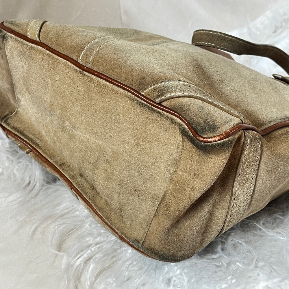 Vintage COACH Hamptons Suede Gallery Tote Bag — Tan & Brown - Picture 16 of 16